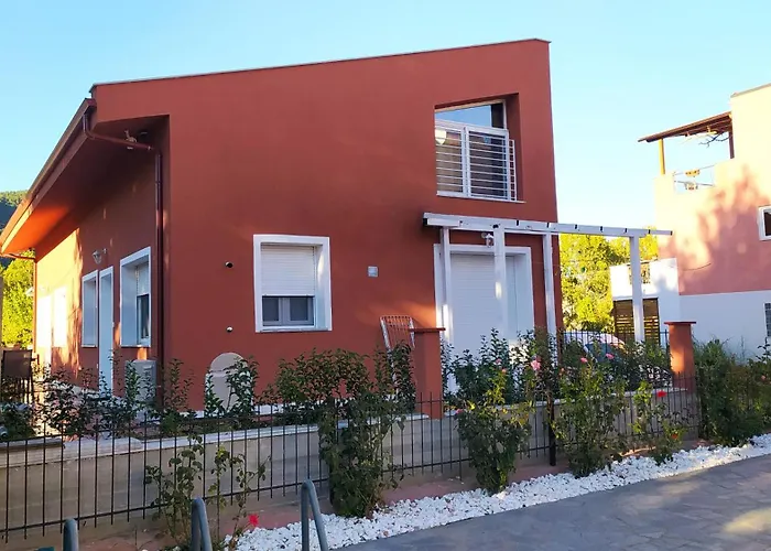 Evdokia * Chrisi Ammoudia